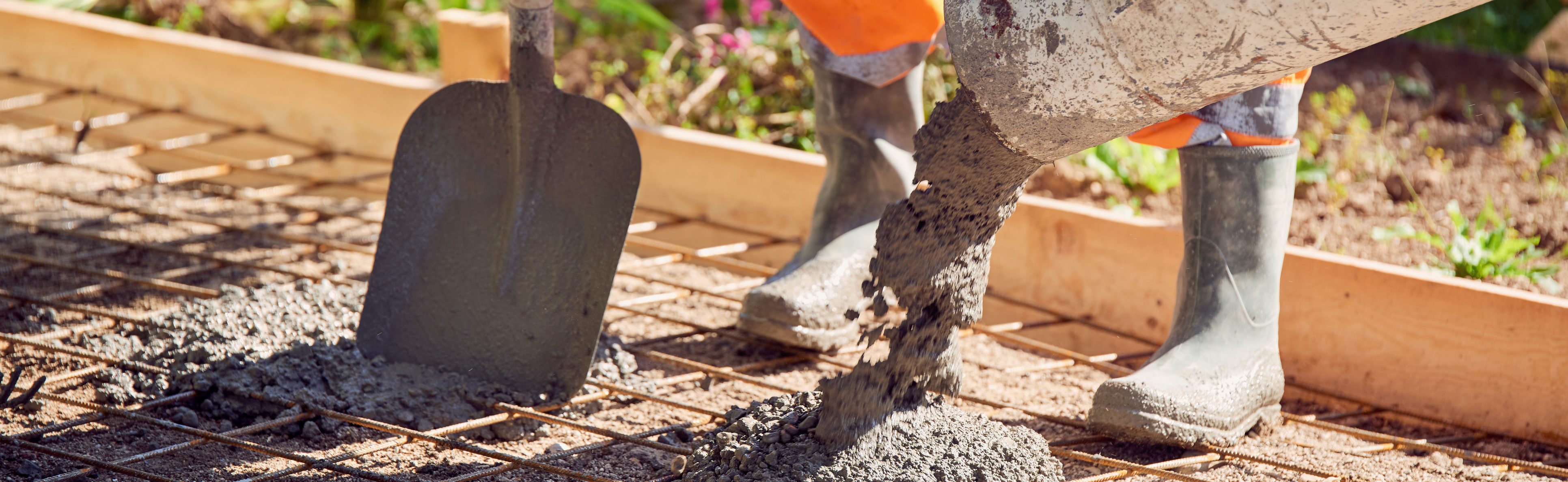 Streamline Your Construction: The Operational Benefits of Ready-Mix Concrete